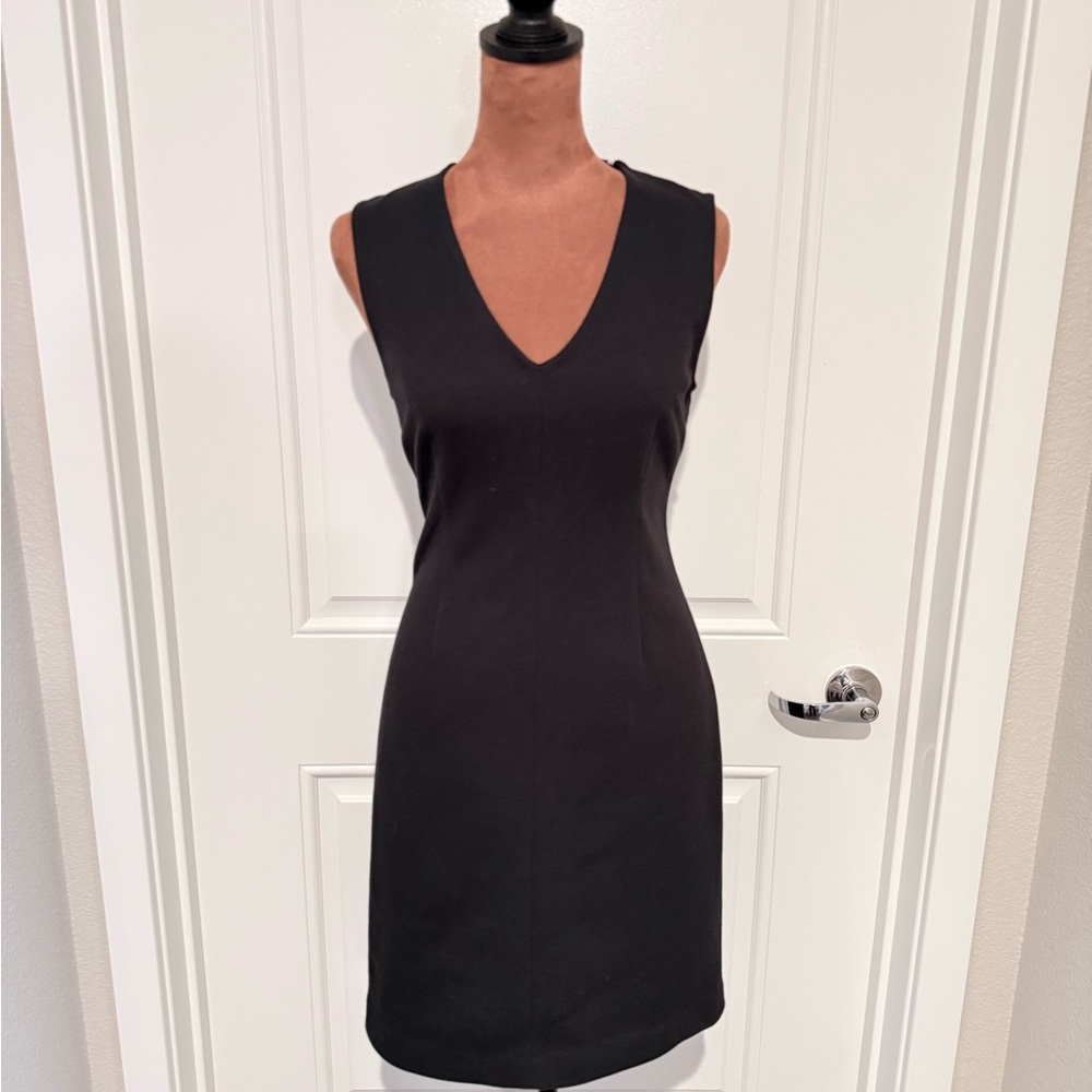 Rag & Bone Black Sleeveless Shift Dress – Minimalist V-Neck Size 0